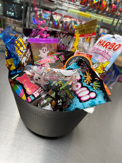 Limited Edition Cauldron Halloween Bucket