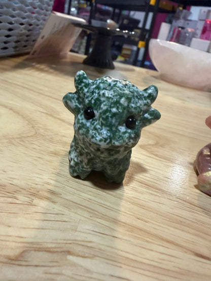 Mini crystal cows