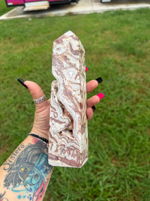Crazy Lace Agate Statement Tower