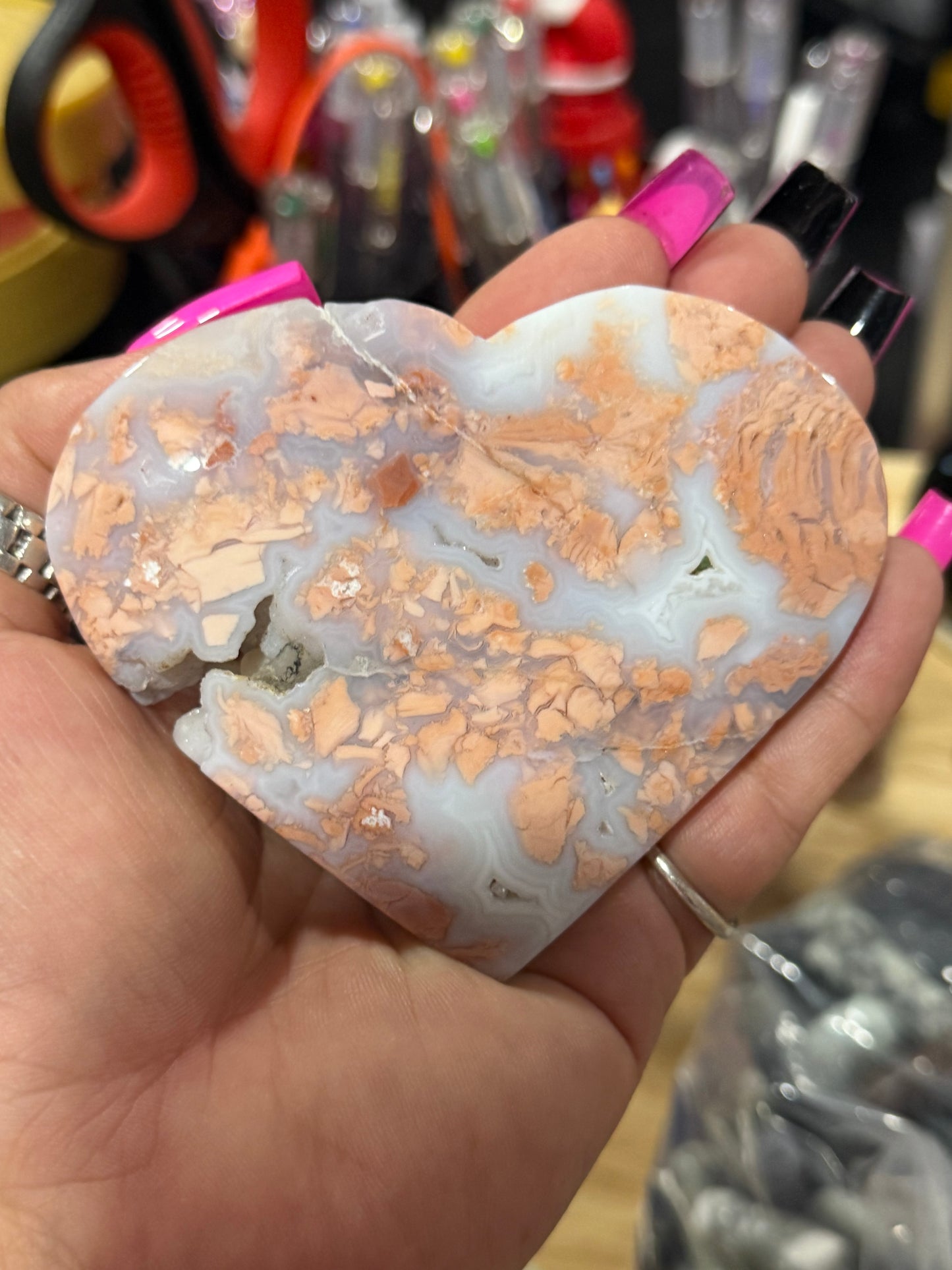 Flower agate heart