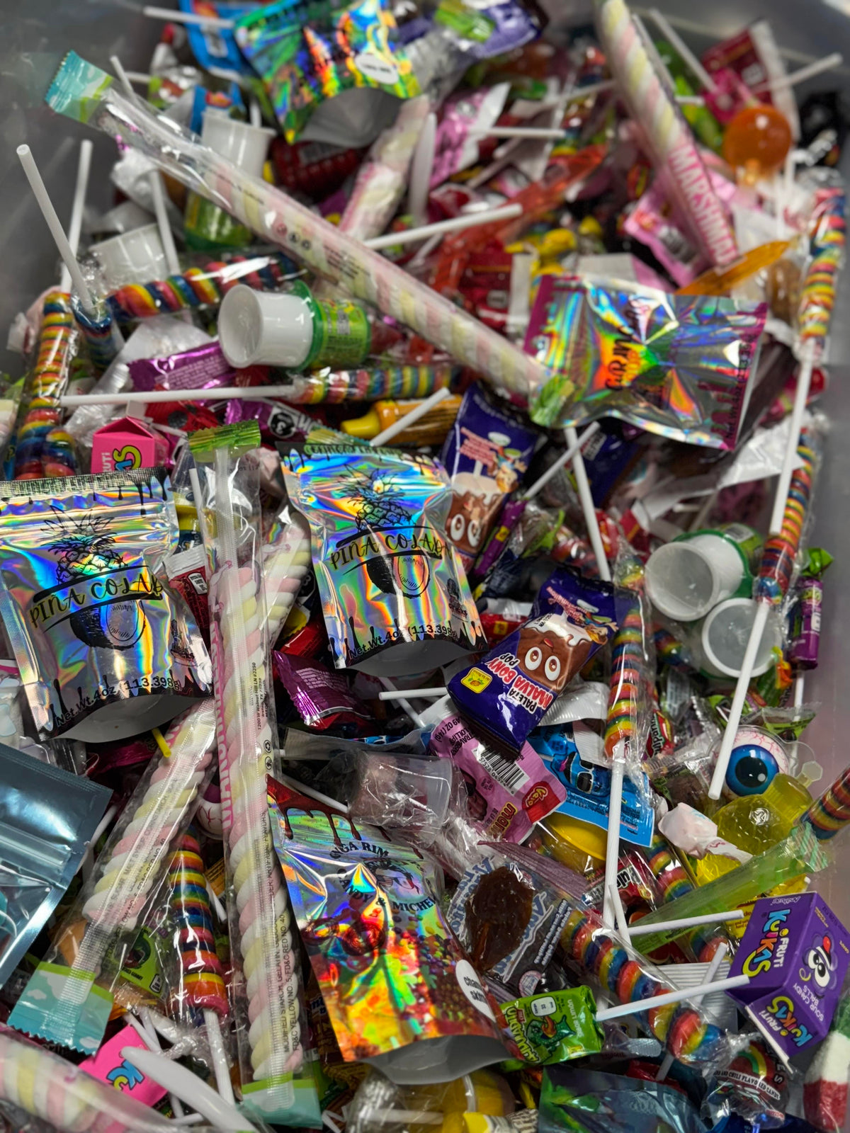 VARIETY CANDY DELUXE BOX | Mexican-American Candy Mix