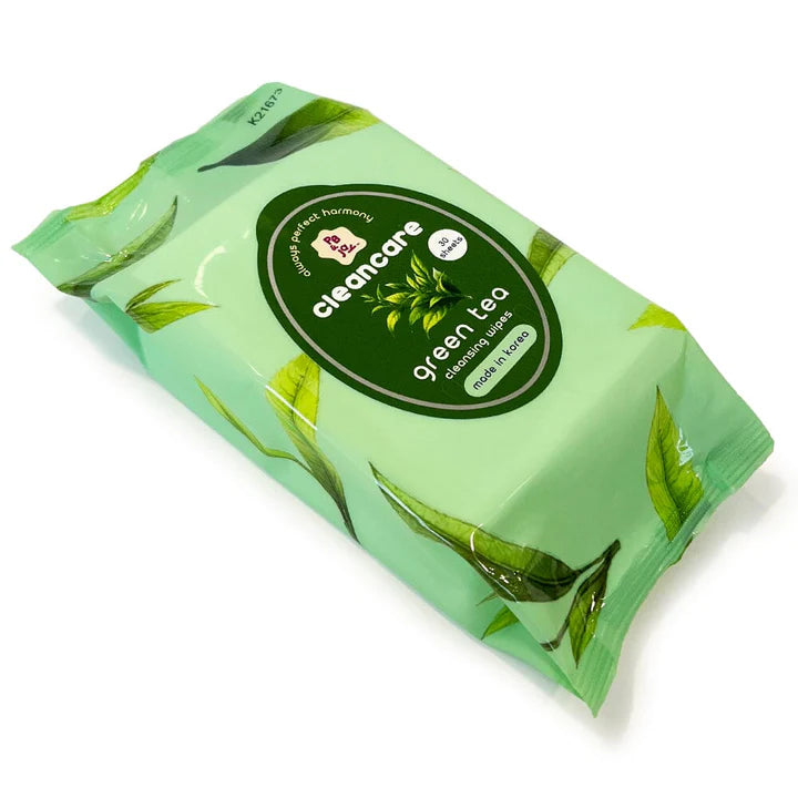 Green tea cleansing wipes pack for gentle makeup removal and daily facial cleansing